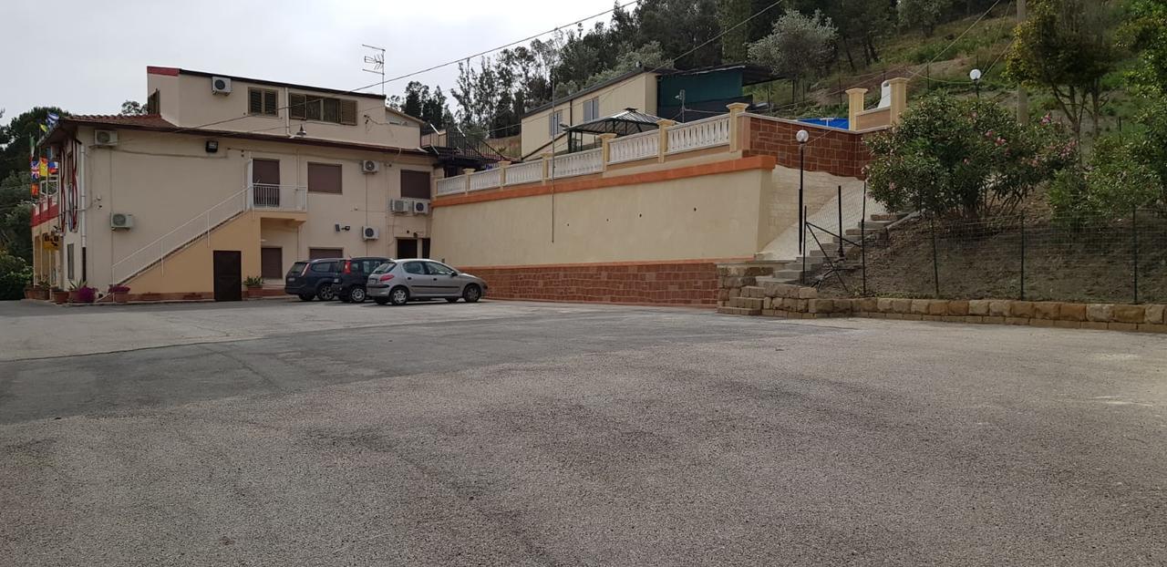 B&B Da Pietro Calascibetta Exterior photo